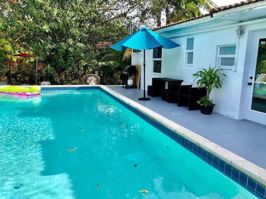 הוילה Miami Shores House With Pool, 10 Mins Drive To The Beach! מראה חיצוני תמונה